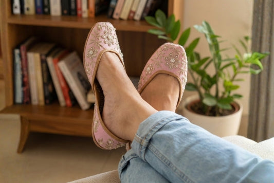 Breaking the Myth: Can You Wear Juttis Daily?