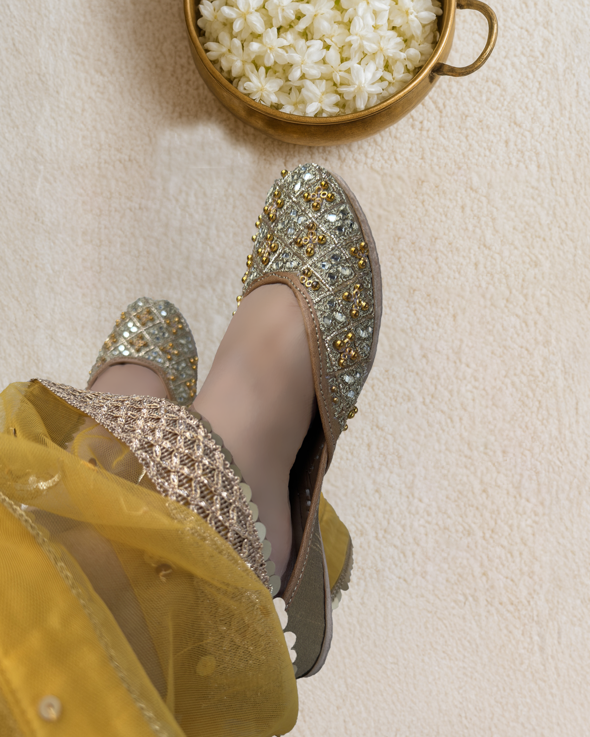 From Sunset to Soft Light: Juttis for Golden Hour