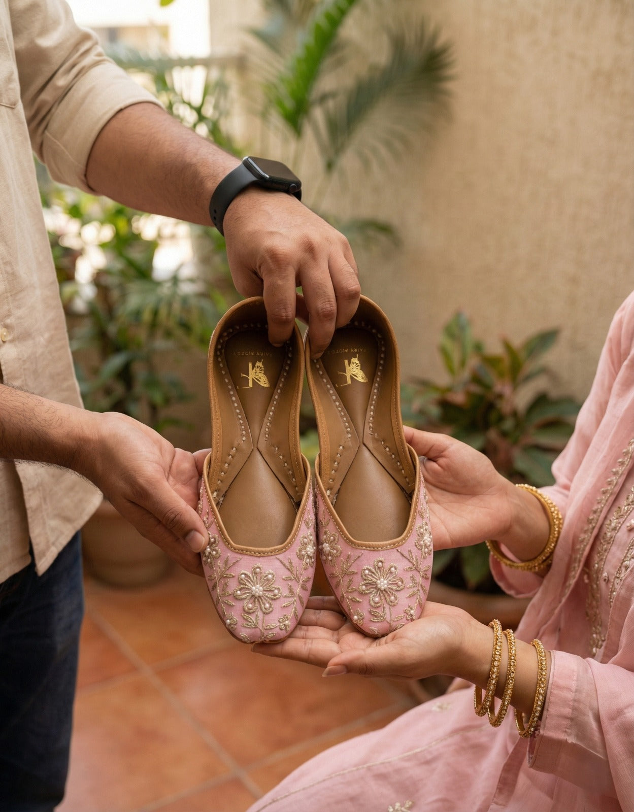 The Ultimate Wedding Gift Guide: Bridal Juttis by Fairy Fitoor