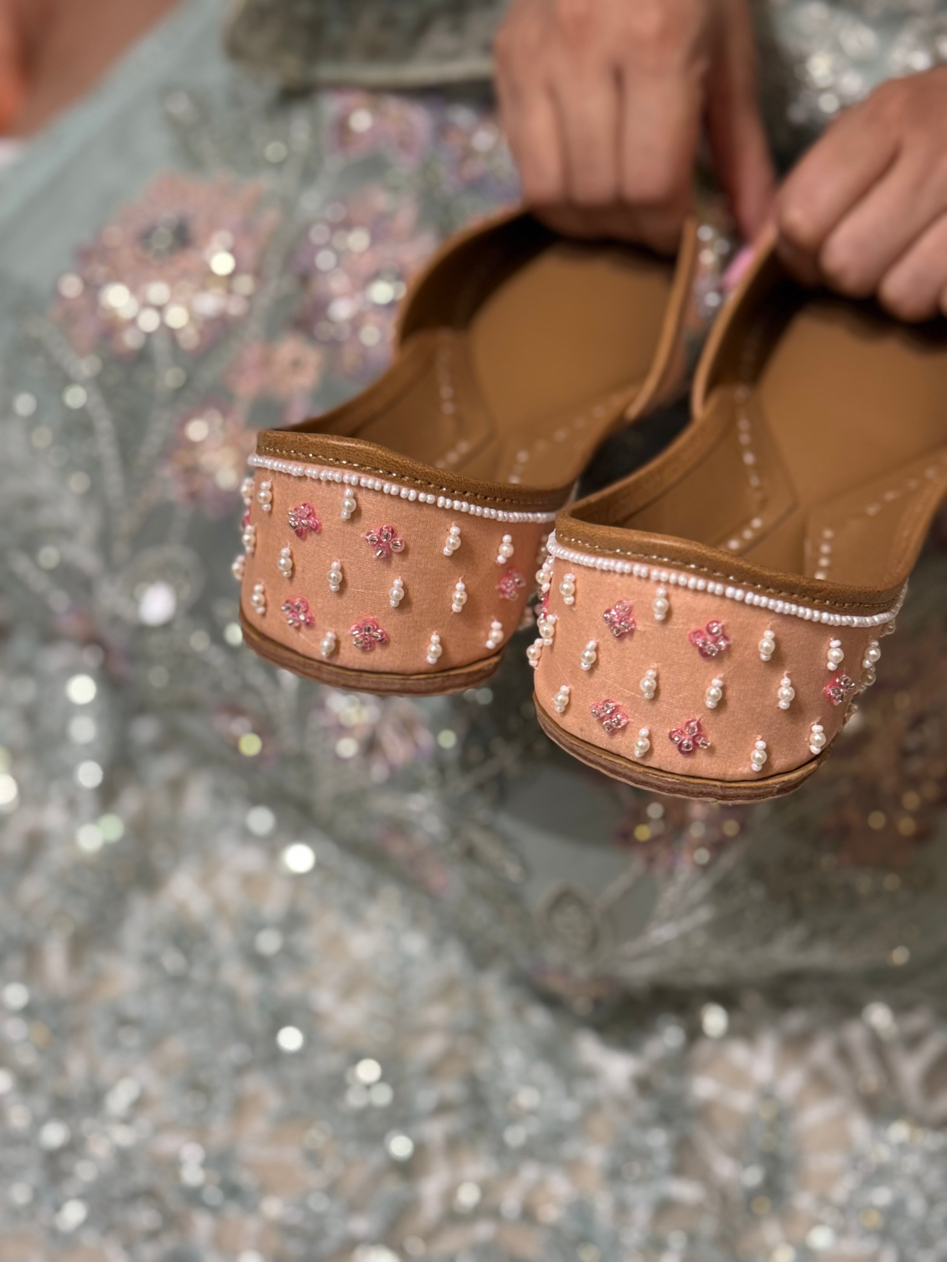 Rimjhim Affair Jutti