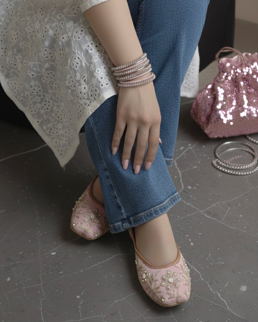 Blush Bloom Jutti